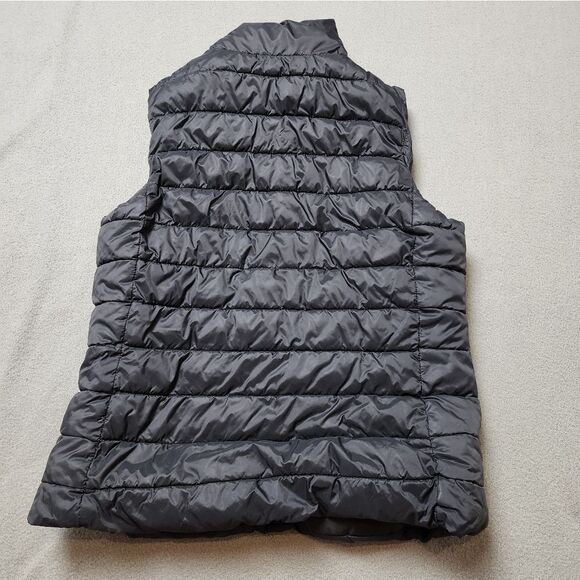 GAP Black Puffer Vest Essential Layering Piece Sz Small - Picture 2 of 8